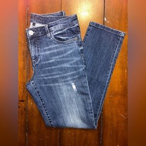 Kut from the Kloth Women's Medium Blue Straight Leg Jeans